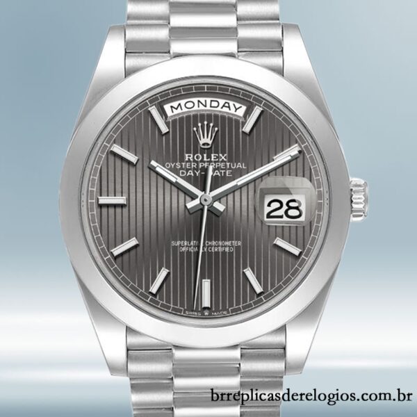 Rolex Day-Date 40mm m228206-0011 masculino Tom prata